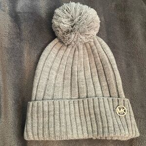 Michael kors beanie